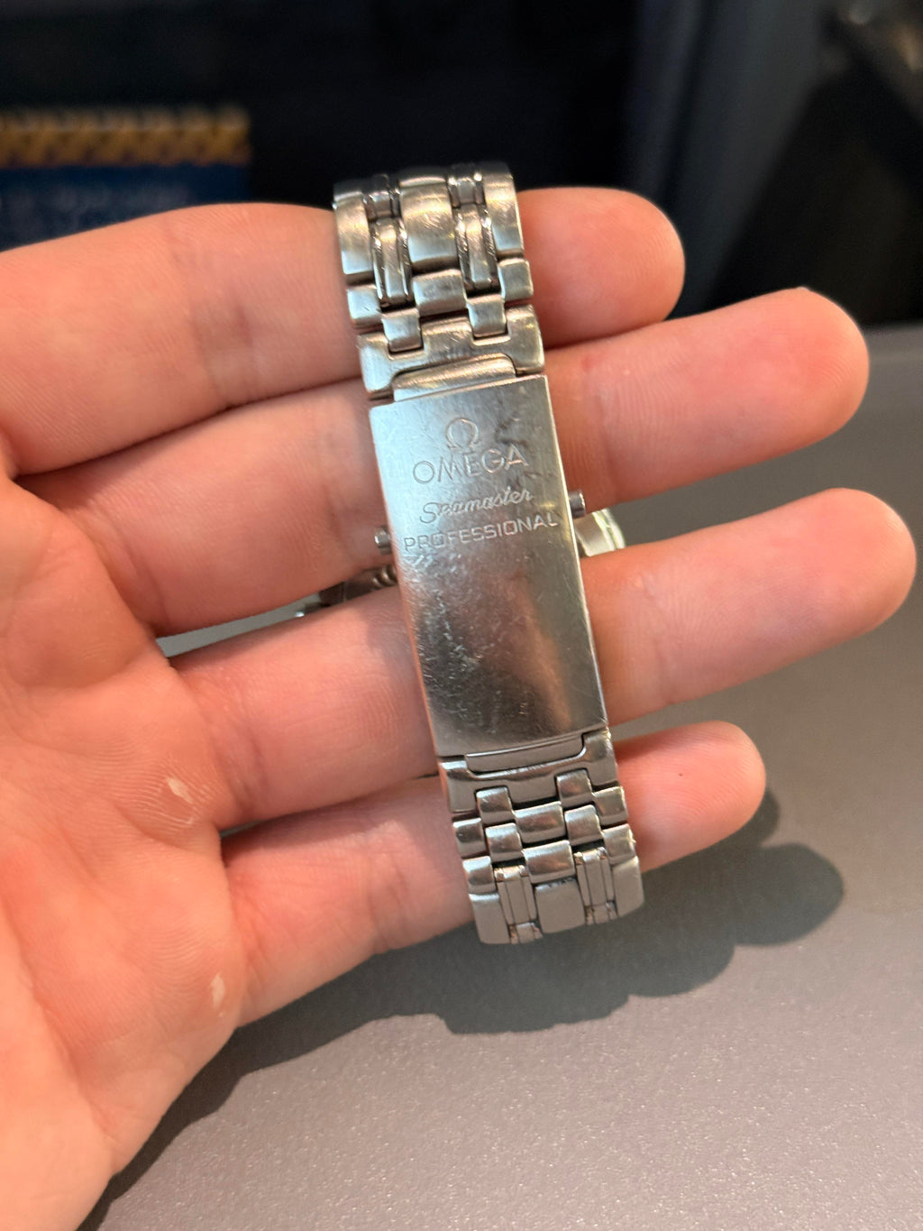 Omega Seamaster Pro 300m Midsize 2562.50