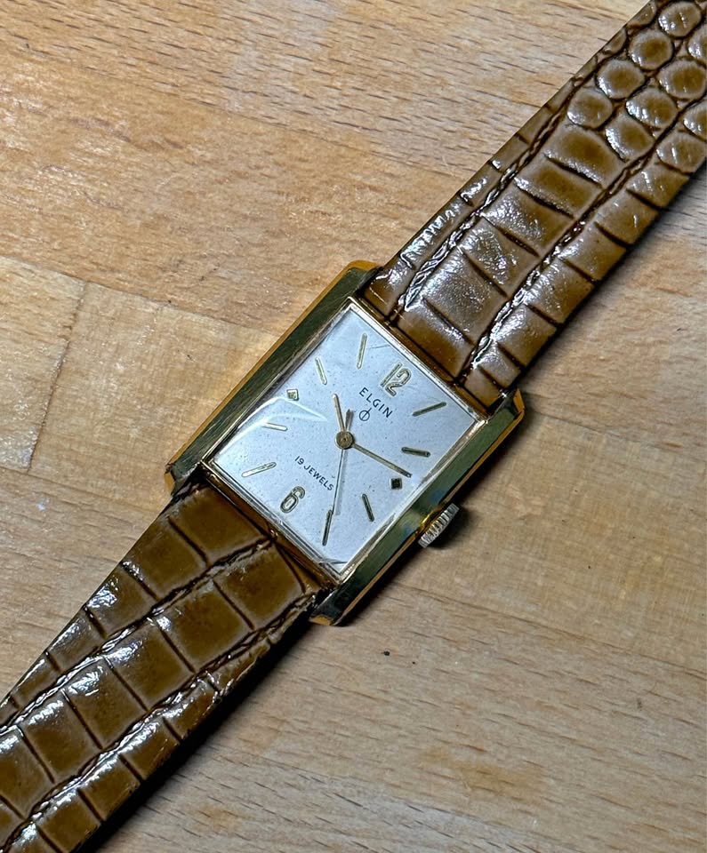 Elgin Manual Wind Vintage Gold Plated Tank Watch 25mm